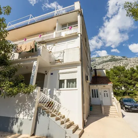 Mazarini Apartment *