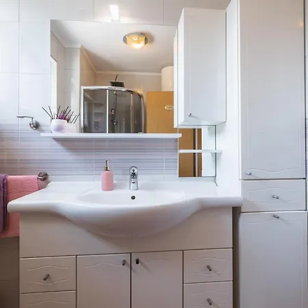Mazarini Apartment